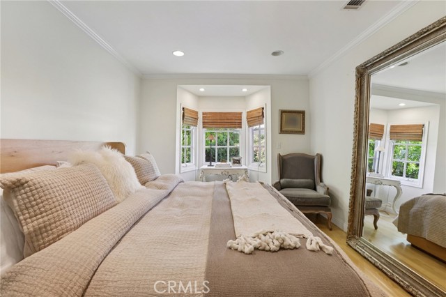 Detail Gallery Image 35 of 54 For 22015 Independencia St, Woodland Hills,  CA 91364 - 3 Beds | 2 Baths