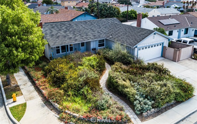 17132 Hague Ln, Huntington Beach, CA 92647