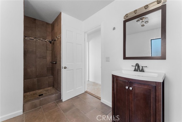 29405 123rd E Street, Pearblossom CA: https://media.crmls.org/medias/2805d863-e03c-4802-94e9-8dd1e4314705.jpg