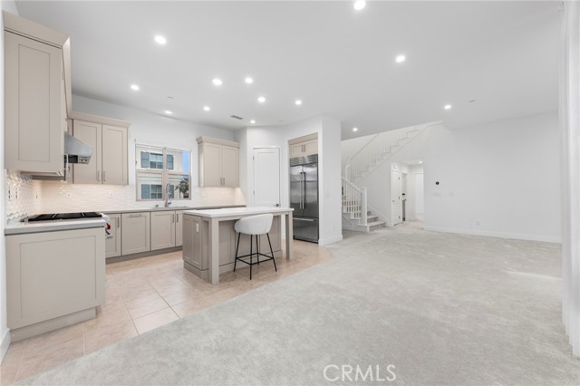 145 Fairgreen, Irvine CA: https://media.crmls.org/medias/28061691-74f3-43c6-a1c7-aa8ae7afb688.jpg
