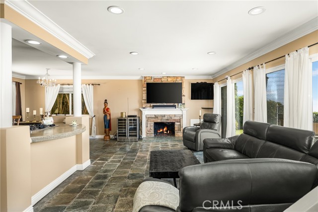 Detail Gallery Image 14 of 42 For 3058 Nestall Rd, Laguna Beach,  CA 92651 - 5 Beds | 2 Baths