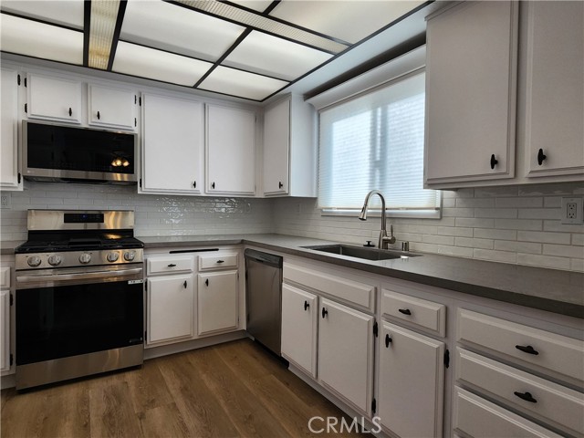 Detail Gallery Image 18 of 42 For 10201 Mason Ave #34,  Chatsworth,  CA 91311 - 2 Beds | 2/1 Baths