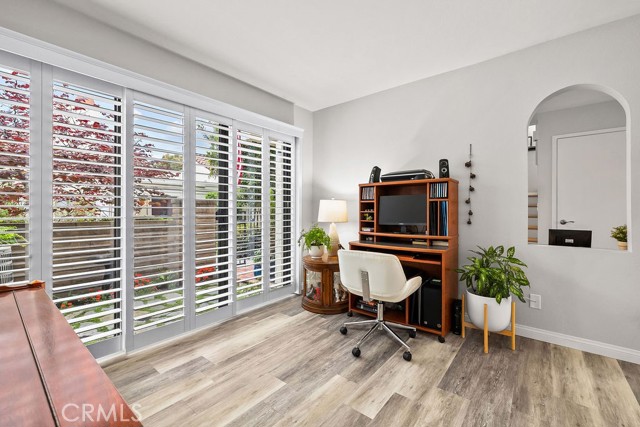 Image 20 of 33 For 38 Navarre  138