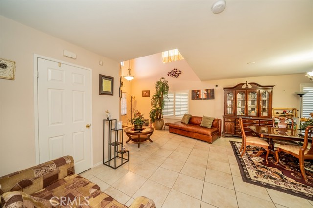 Detail Gallery Image 11 of 59 For 838 Classic Ave, Beaumont,  CA 92223 - 4 Beds | 3 Baths