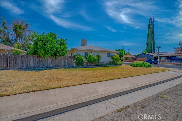 1640 Shirley Street, Merced CA: https://media.crmls.org/medias/280a0d1b-8012-4514-ae68-4fc285ed3645.jpg