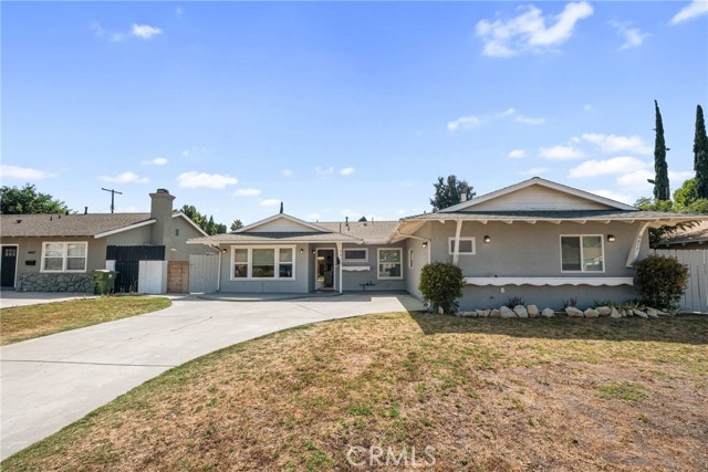 6615 Farralone Avenue, Woodland Hills CA: https://media.crmls.org/medias/280a11be-815a-47b3-b462-26089fab0861.jpg