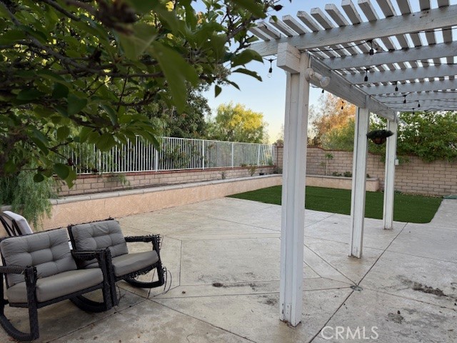 Detail Gallery Image 2 of 16 For 1120 Pebblewood, Diamond Bar,  CA 91765 - 4 Beds | 3 Baths