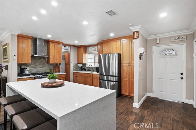 1313 E Merona Pl, Anaheim, CA 92805 photo 4