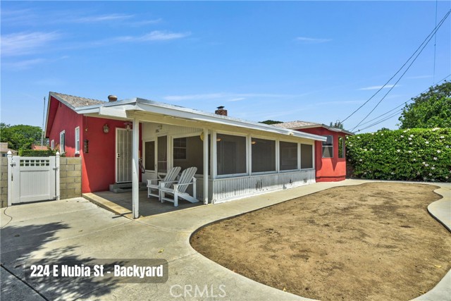 224 E Nubia Street, Covina CA: https://media.crmls.org/medias/280b2b59-b694-435d-a5e2-46325a94acd3.jpg