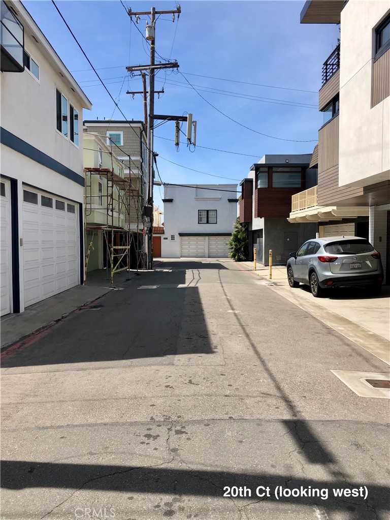 28 20th Court