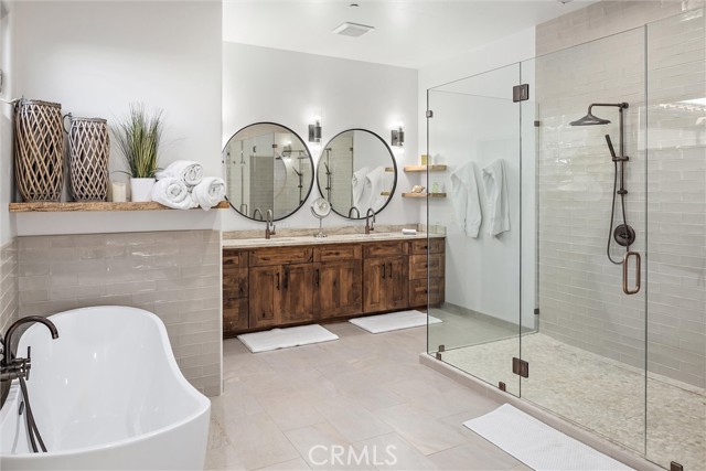 Detail Gallery Image 32 of 54 For 344 Capistrano, Pismo Beach,  CA 93449 - 4 Beds | 4/1 Baths