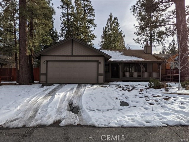 542 E Barker Boulevard, Big Bear City CA: https://media.crmls.org/medias/280d3a1f-4fbe-4ef3-bdb9-2d933cf837c4.jpg