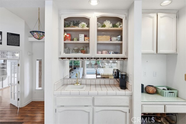 Detail Gallery Image 16 of 52 For 40484 Goldside Dr, Oakhurst,  CA 93644 - 4 Beds | 3 Baths