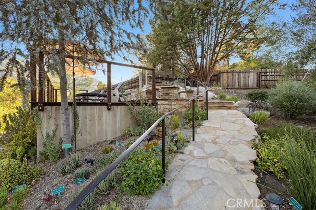 Detail Gallery Image 44 of 54 For 2040 Mckain St, Calabasas,  CA 91302 - 4 Beds | 4/1 Baths