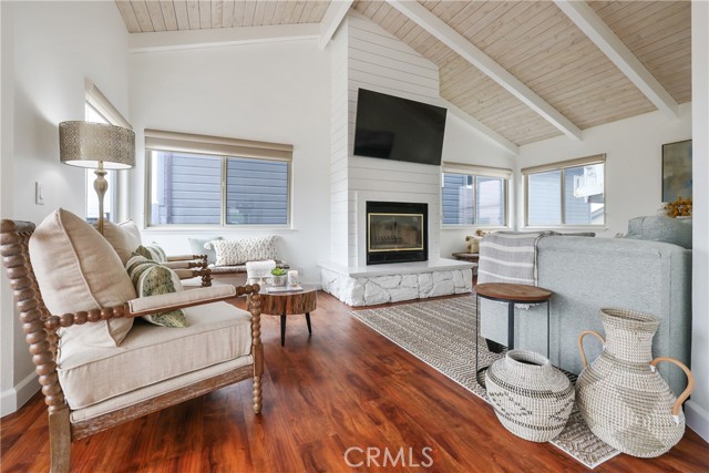 295 Plymouth Street, Cambria CA: https://media.crmls.org/medias/280ec7c6-fd06-425e-a85c-859e827fbade.jpg