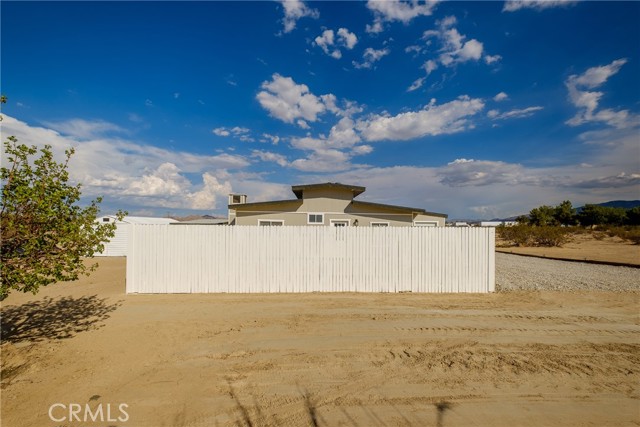 Detail Gallery Image 46 of 74 For 33895 Sunset Rd, Lucerne Valley,  CA 92356 - 5 Beds | 3/1 Baths