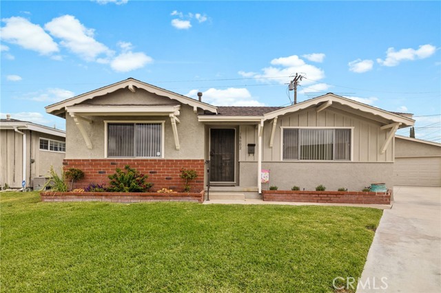 Detail Gallery Image 1 of 36 For 18002 Belshire Ave, Artesia,  CA 90701 - 3 Beds | 2 Baths