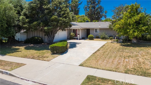 Detail Gallery Image 1 of 38 For 7701 Ducor Avenue, West Hills,  CA 91304 - 3 Beds | 2 Baths