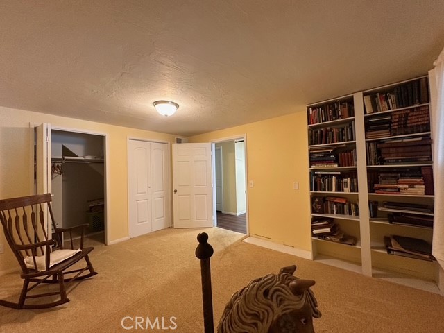 https://media.crmls.org/medias/281325ca-e87d-47b0-8b37-155512ea52f1.jpg?preset=X-Large