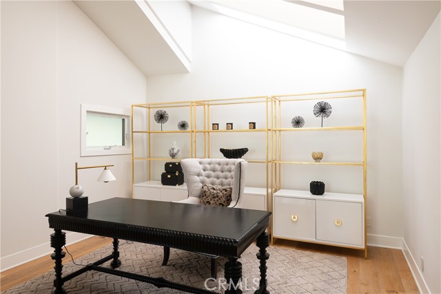 Detail Gallery Image 5 of 34 For 1465 Eastwind Cir, Westlake Village,  CA 91361 - 3 Beds | 2 Baths