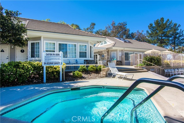 27705 Essex Place, Valencia CA: https://media.crmls.org/medias/2813a638-2810-4407-b6dc-c8552c1232f9.jpg
