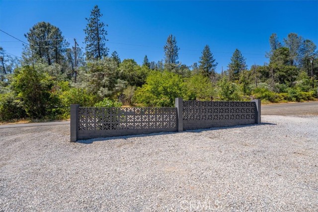 Detail Gallery Image 36 of 58 For 14153 Lake Bld, Shasta Lake,  CA 96019 - 5 Beds | 2 Baths