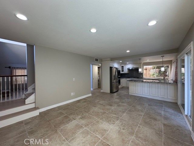 551 Martinique Place, Newbury Park CA: https://media.crmls.org/medias/28147744-873d-479a-aa57-ae338b3a069a.jpg