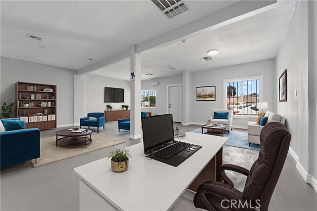 796 N Mount Vernon Avenue, San Bernardino CA: https://media.crmls.org/medias/2814c917-4834-40ea-9eb3-3c43adf07273.jpg