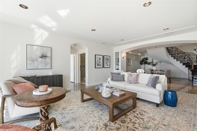 Detail Gallery Image 26 of 38 For 1509 via Castilla, Palos Verdes Estates,  CA 90274 - 5 Beds | 5/1 Baths