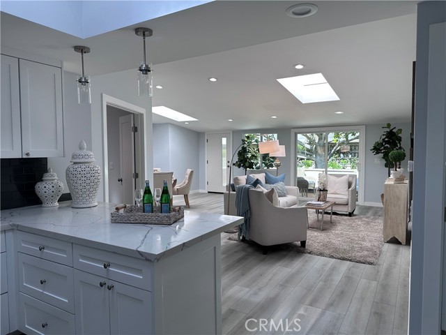 13361 El Dorado, Seal Beach CA: https://media.crmls.org/medias/2815ae62-8132-4f4b-ba55-50ca32e5ddef.jpg