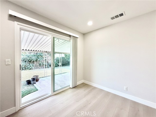 Detail Gallery Image 10 of 15 For 12262 160th St, Norwalk,  CA 90650 - 3 Beds | 2 Baths
