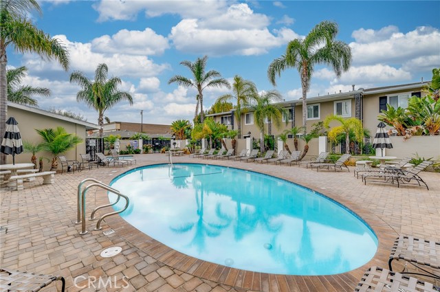 28168de4 1350 41b6 A6bb 4834cf9c5d80