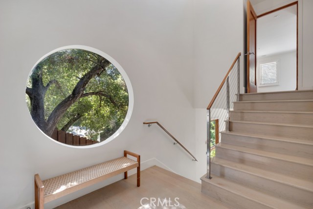 Detail Gallery Image 4 of 40 For 4315 Morro Dr, Woodland Hills,  CA 91364 - 3 Beds | 3/1 Baths