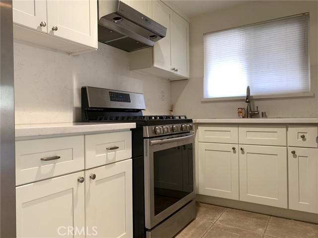 Detail Gallery Image 5 of 20 For 2201 Dublin Ln #3,  Diamond Bar,  CA 91765 - 3 Beds | 2/1 Baths