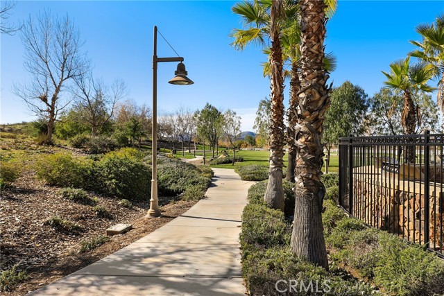 Detail Gallery Image 36 of 56 For 489 Berrybush St, Hemet,  CA 92543 - 3 Beds | 2 Baths