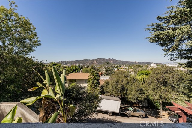 718 Cypress Street photo 31