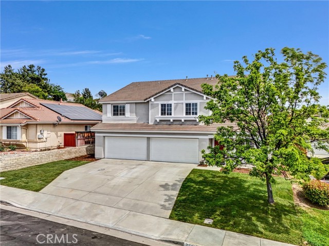 27258 Sierra Madre Drive, Murrieta CA: https://media.crmls.org/medias/281a04f6-bd34-4d13-86e1-556f4d9448cb.jpg