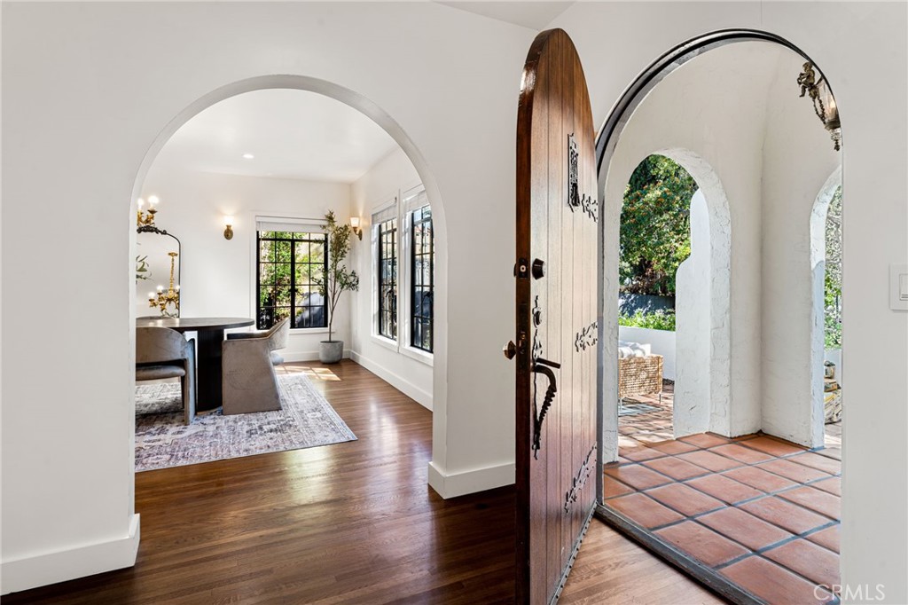 MLS #CV25244513 image #10