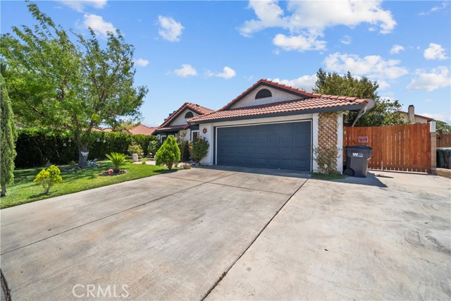 3052 E Avenue S4, Palmdale CA: https://media.crmls.org/medias/281b0804-41ba-4f67-a7d9-c3fd49ae709d.jpg