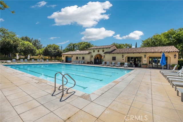 29 Windchime, Irvine CA: https://media.crmls.org/medias/281b4e2d-1185-4759-9ef4-3d5f40a53e12.jpg
