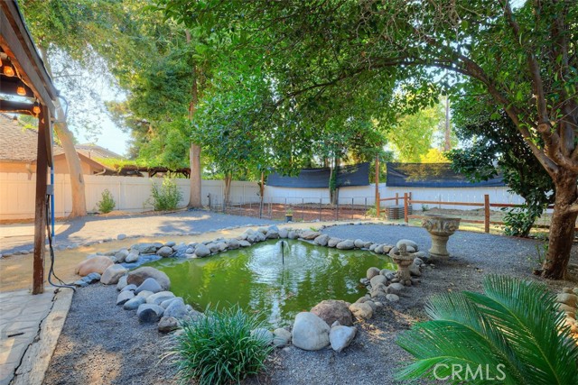 1022 Sir William Court, Chico CA: https://media.crmls.org/medias/281bc18c-f08c-40d1-b061-e73a210701ef.jpg