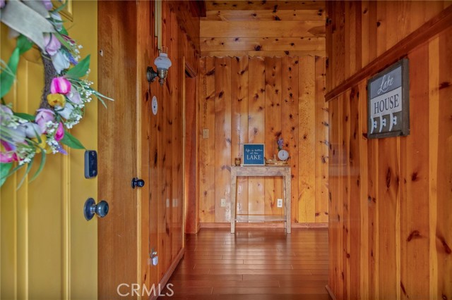 Detail Gallery Image 13 of 48 For 720 Rocky, Crestline,  CA 92325 - 3 Beds | 2 Baths