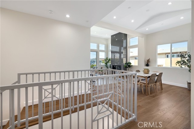 2403 Perkins, Redondo Beach, California 90278, 4 Bedrooms Bedrooms, ,4 BathroomsBathrooms,Residential,Sold,Perkins,SB22162642