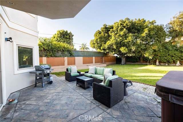 Detail Gallery Image 15 of 20 For 2403 Alvord, Redondo Beach,  CA 90278 - 5 Beds | 5 Baths