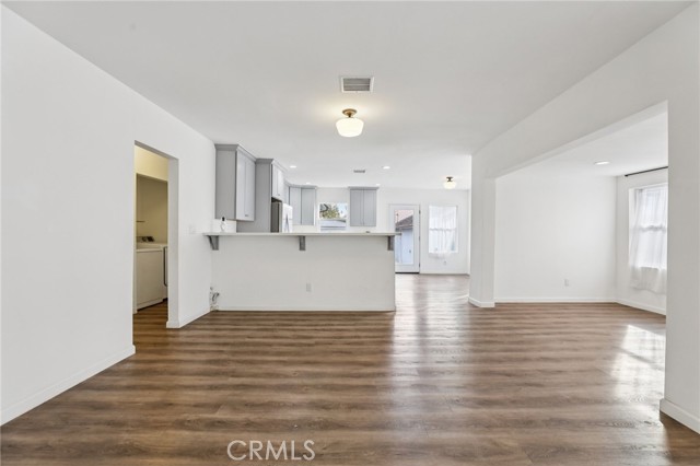 Detail Gallery Image 7 of 38 For 202 Mira Mar, Long Beach,  CA 90803 - 4 Beds | 4 Baths