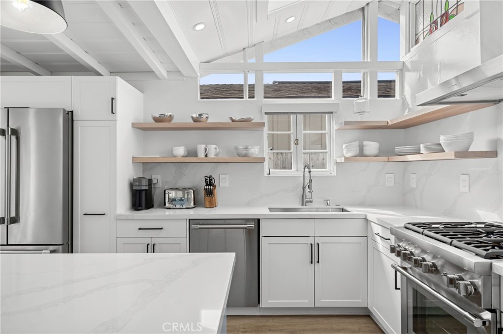 MLS #NP25250031 image #3