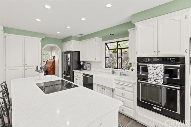 Detail Gallery Image 6 of 27 For 7 Premier Ct, Chico,  CA 95928 - 3 Beds | 2 Baths