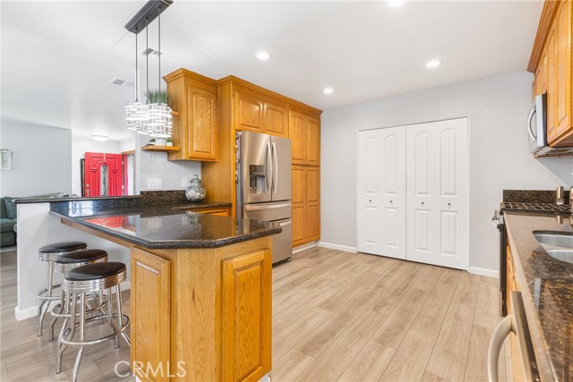 2951 S Plainfield Place, Ontario CA: https://media.crmls.org/medias/28213efe-6b4e-4aad-930e-5ff3c3658aff.jpg