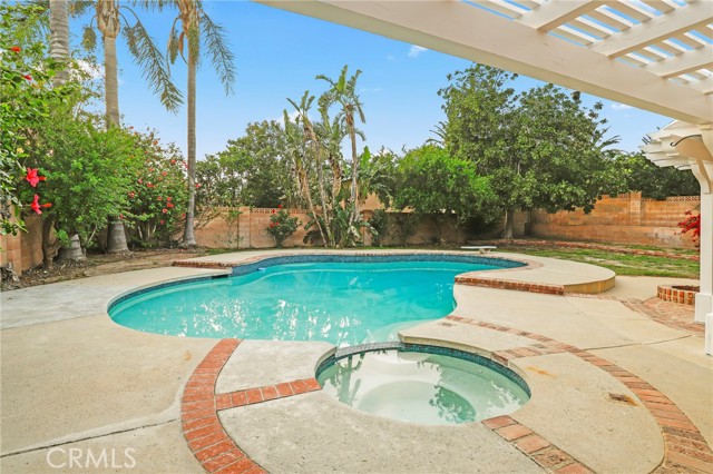 Detail Gallery Image 37 of 43 For 11001 Limerick Ave, Chatsworth,  CA 91311 - 4 Beds | 2/1 Baths