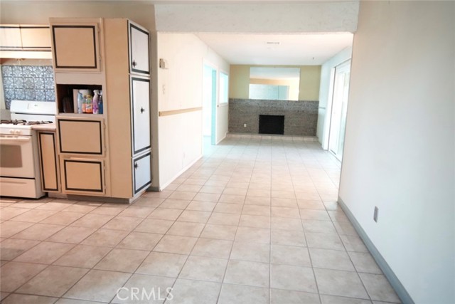 Image 17 of 38 For 2848 7th  